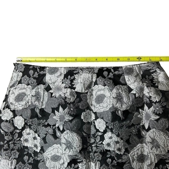 Kourt Tela Black Silver Floral Matching Set Skirt and Crop Top Size Small - Picture 15 of 16